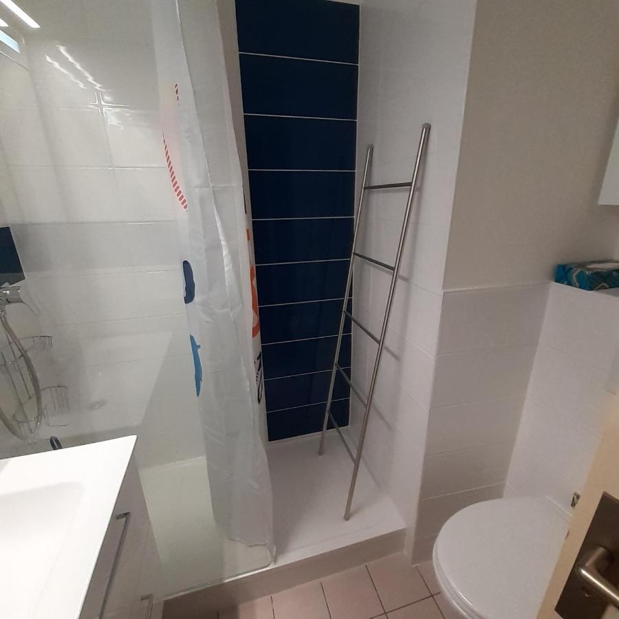 Les Cigales De Apartamento