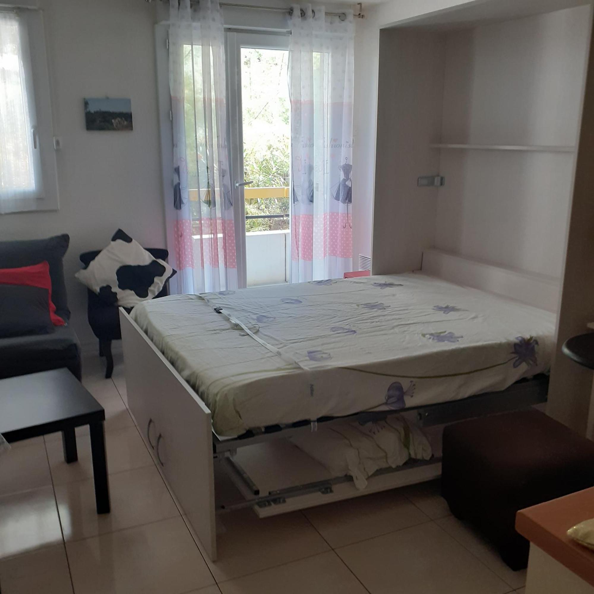 Les Cigales De Apartamento